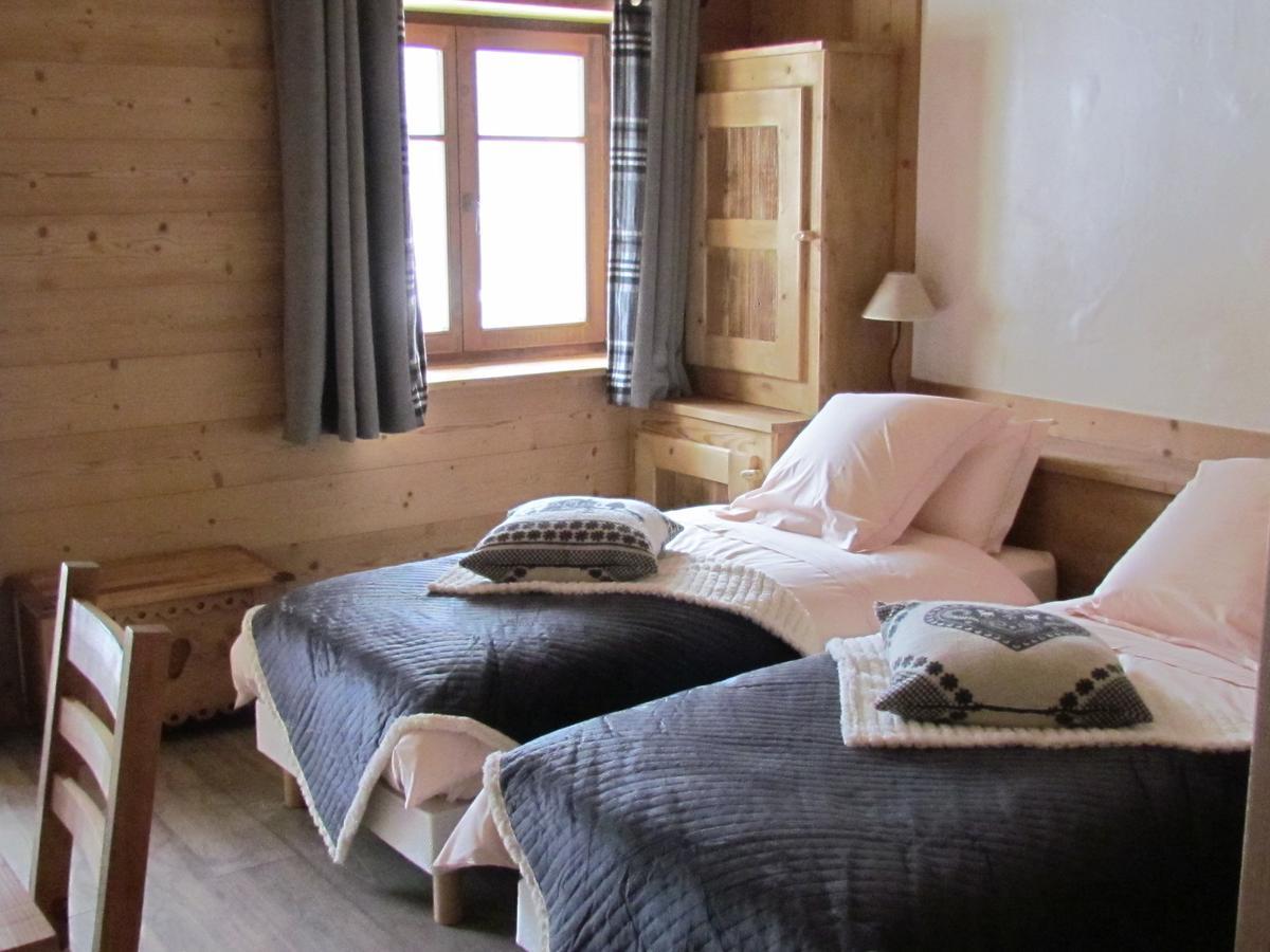 Bed and Breakfast Chez La Fine Ле-Гет Экстерьер фото